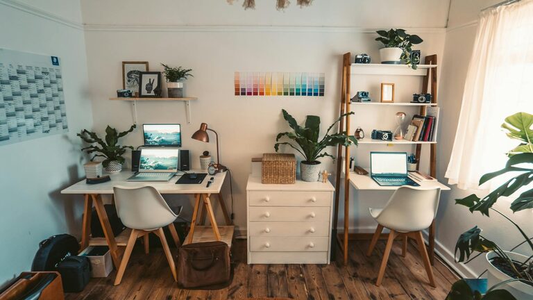 Tips for Creating a Cozy and Functional Home Workspace
